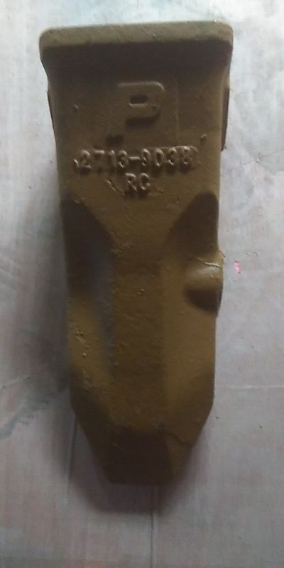 DOOSAN S130  Daewoo DH130  bucket teeth bucket tips 2713-9038  tooth with durable material for Daewoo earth moving machines