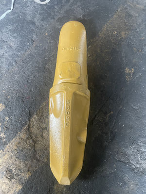 TIG brand bucket teeth of K30RC Komatsu Hensley Type Alloy Steel Excavator Bucket Teeth 48 - 52HRC Hardness